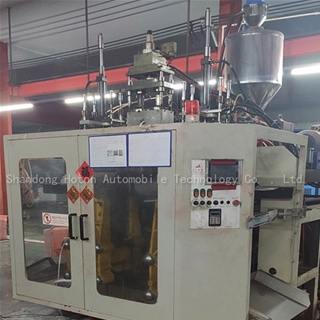 Blow molding line